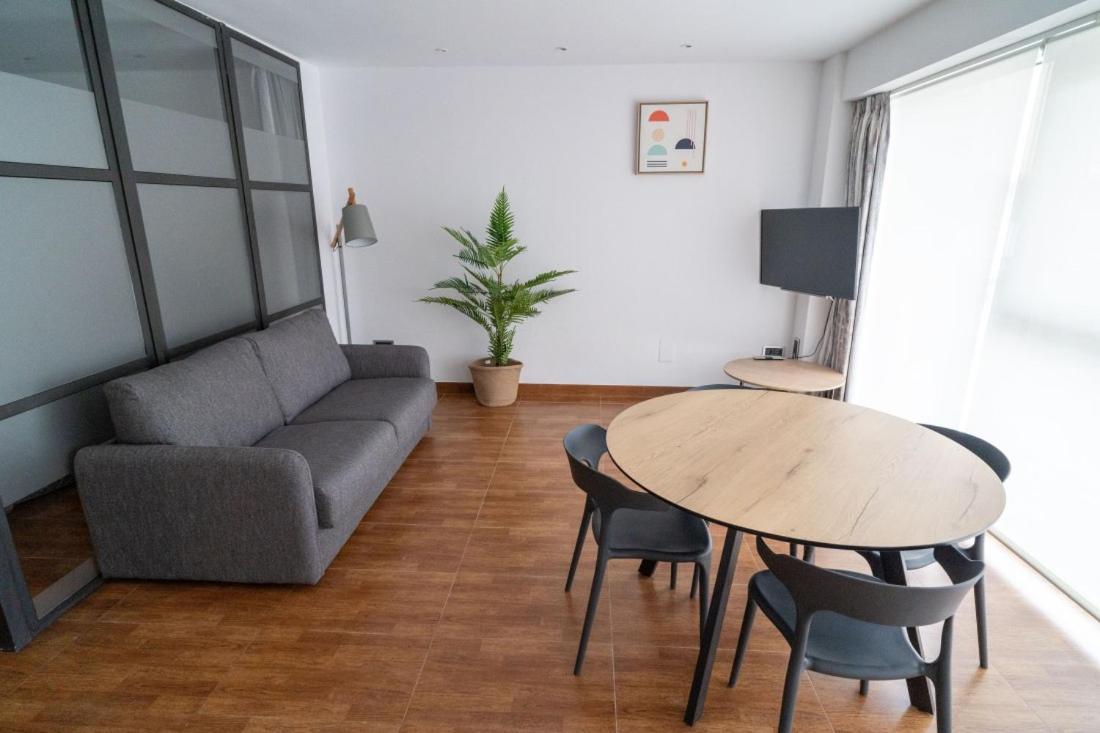 Ornis Apartments Poble Сан-Карлос-де-ла-Рапита Экстерьер фото
