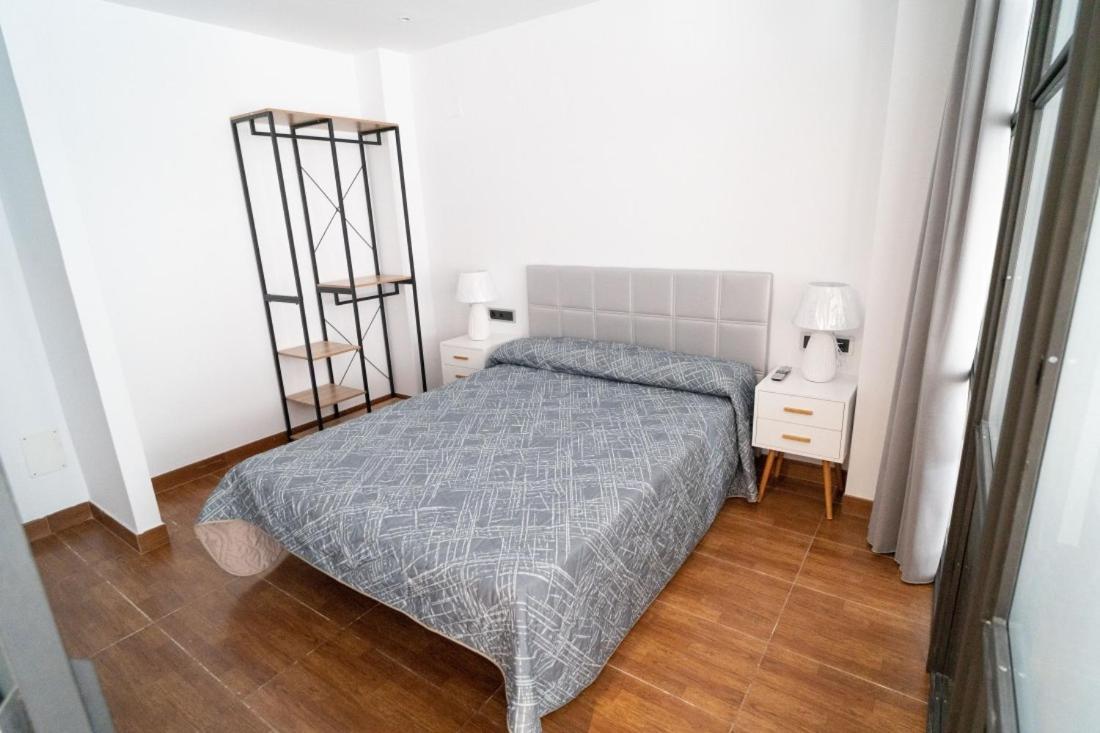 Ornis Apartments Poble Сан-Карлос-де-ла-Рапита Экстерьер фото